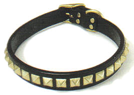 Dog Pyramid Collar by Auburn Leathercrafters 3/4